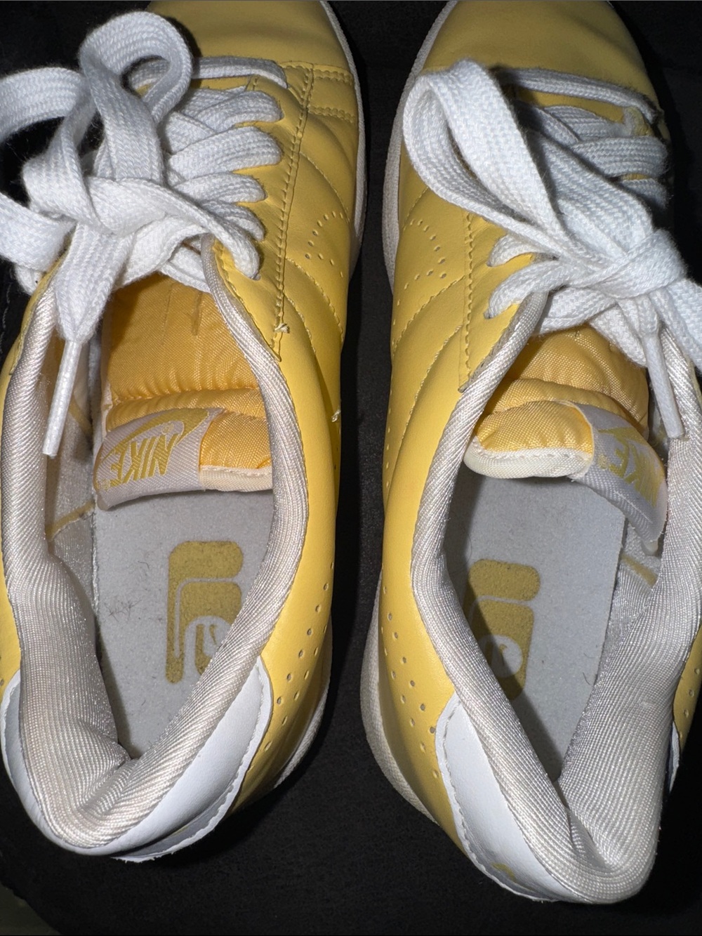 Nike Vintage Wimbledon Yellow Sneakers with White Laces - Picture 5 of 6